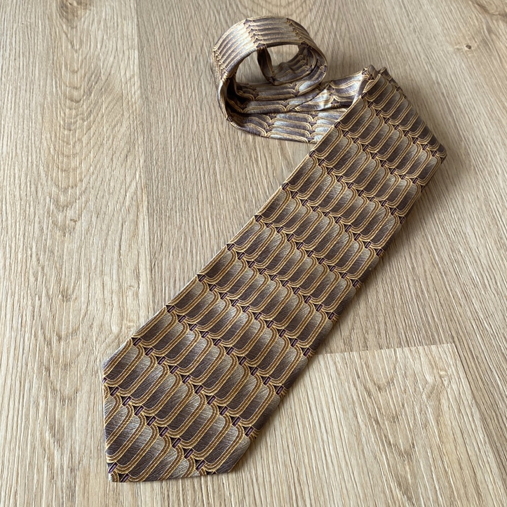 Alfred Sung 100% Italian Silk Tie